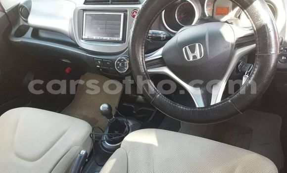 اشتري مستعمل Honda FIT Red سيارة في Maseru في Maseru اشتري مستعمل Honda FIT Red سيارة في Maseru في Maseru