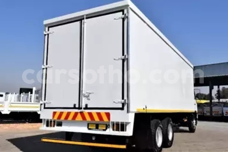 Big with watermark nissan ud maseru maseru 26558