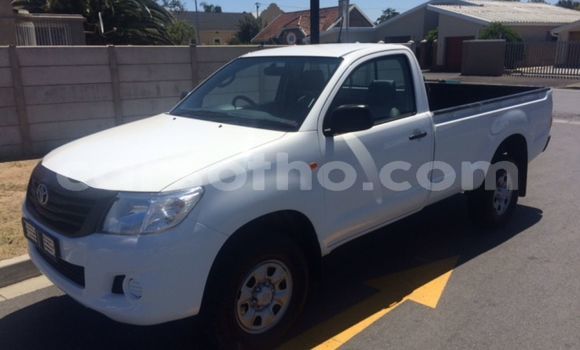 Acheter Occasion Voiture Toyota Hilux Blanc à Butha Buthe, Butha-Buthe Acheter Occasion Voiture Toyota Hilux Blanc à Butha Buthe, Butha-Buthe
