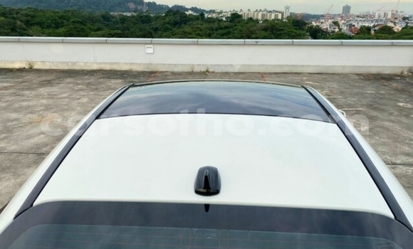 Sayi Na hannu Mercedes-Benz C-Classe Silver Mota in Maputsoe a Leribe Sayi Na hannu Mercedes-Benz C-Classe Silver Mota in Maputsoe a Leribe