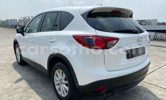 Sayi Na hannu Mazda CX-5 White Mota in Maputsoe a Leribe Sayi Na hannu Mazda CX-5 White Mota in Maputsoe a Leribe