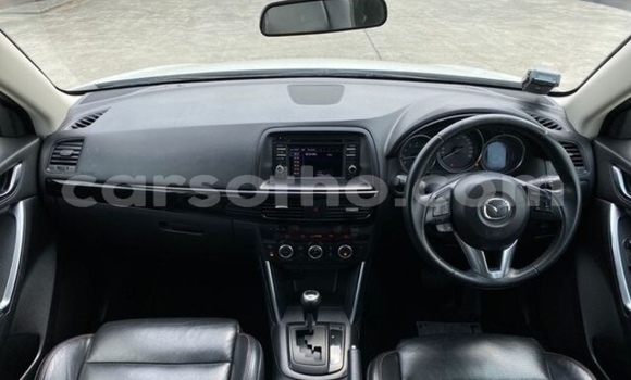Sayi Na hannu Mazda CX-5 White Mota in Maputsoe a Leribe Sayi Na hannu Mazda CX-5 White Mota in Maputsoe a Leribe