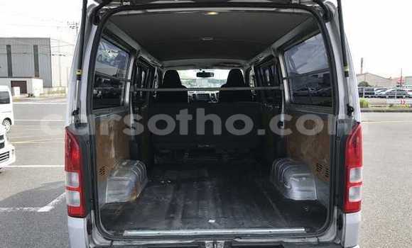 Buy Used Toyota Hiace Silver Car in Maseru in Maseru Buy Used Toyota Hiace Silver Car in Maseru in Maseru