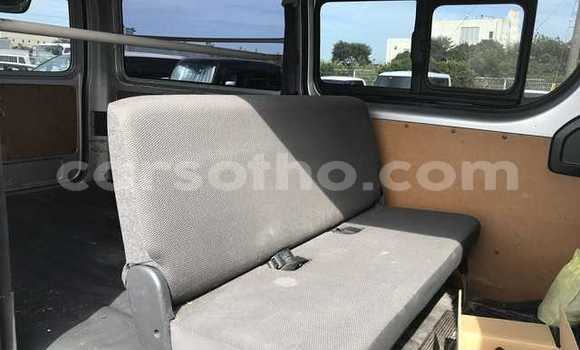 Buy Used Toyota Hiace Silver Car in Maseru in Maseru Buy Used Toyota Hiace Silver Car in Maseru in Maseru