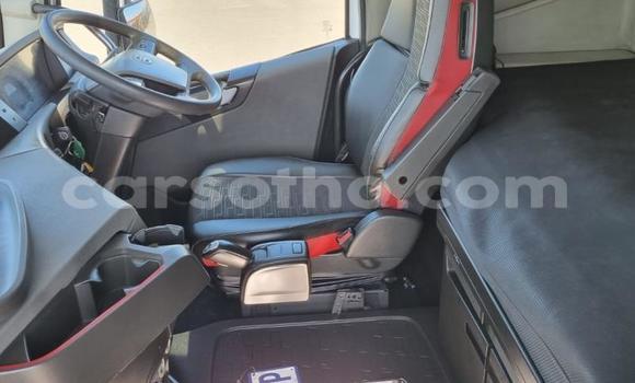 Acheter Occasion Utilitaire Volvo F4 Blanc à Maseru, Maseru Acheter Occasion Utilitaire Volvo F4 Blanc à Maseru, Maseru