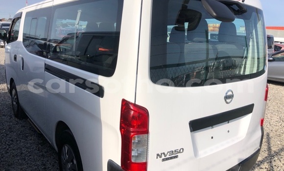اشتري مستعمل Nissan Caravan White سيارة في Maseru في Maseru اشتري مستعمل Nissan Caravan White سيارة في Maseru في Maseru