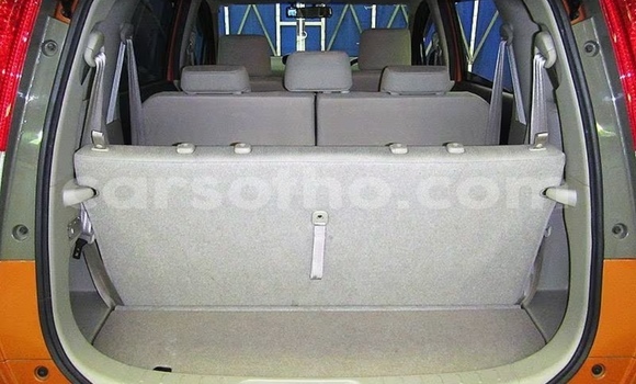 Sayi Na hannu Toyota Passo Sette Other Mota in Maseru a Maseru Sayi Na hannu Toyota Passo Sette Other Mota in Maseru a Maseru