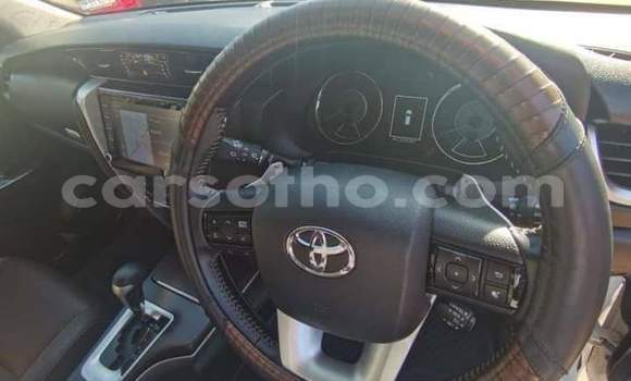 Sayi Na hannu Toyota Fortuner White Mota in Maseru a Maseru Sayi Na hannu Toyota Fortuner White Mota in Maseru a Maseru