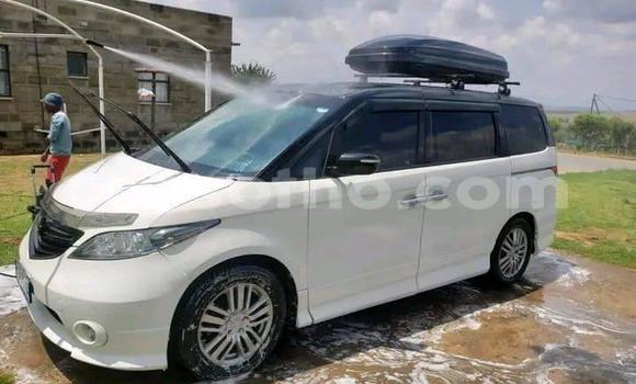 Sayi Na hannu Honda Elysion White Mota in Maseru a Maseru Sayi Na hannu Honda Elysion White Mota in Maseru a Maseru