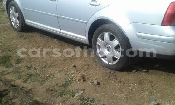 Sayi Na hannu Volkswagen Bora Silver Mota in Maseru a Maseru