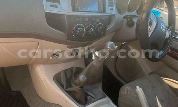 Acheter Occasion Voiture Toyota Fortuner Blanc à Maseru, Maseru Acheter Occasion Voiture Toyota Fortuner Blanc à Maseru, Maseru