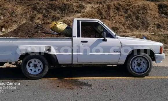 Acheter Occasion Voiture Toyota Hilux Blanc à Maseru, Maseru Acheter Occasion Voiture Toyota Hilux Blanc à Maseru, Maseru