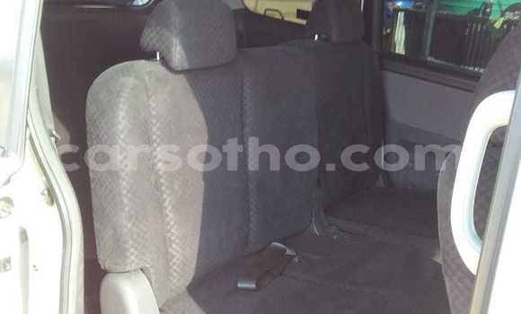 Buy Used Honda Stepwgn White Car in Maseru in Maseru Buy Used Honda Stepwgn White Car in Maseru in Maseru