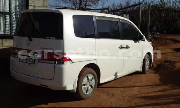 Buy Used Honda Stepwgn White Car in Maseru in Maseru Buy Used Honda Stepwgn White Car in Maseru in Maseru