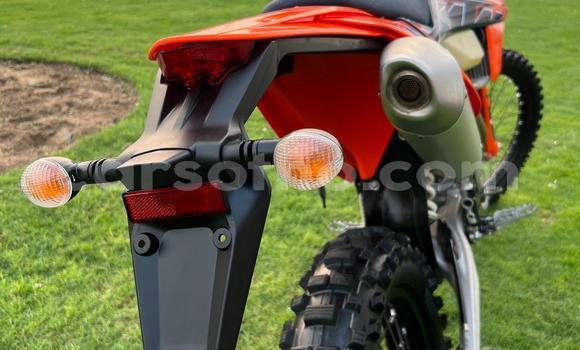 Acheter Occasion Moto KTM EXC Rouge à Maseru, Maseru Acheter Occasion Moto KTM EXC Rouge à Maseru, Maseru