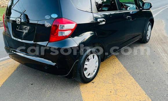 Acheter Occasion Voiture Toyota Vitz Noir à Maputsoe, Leribe