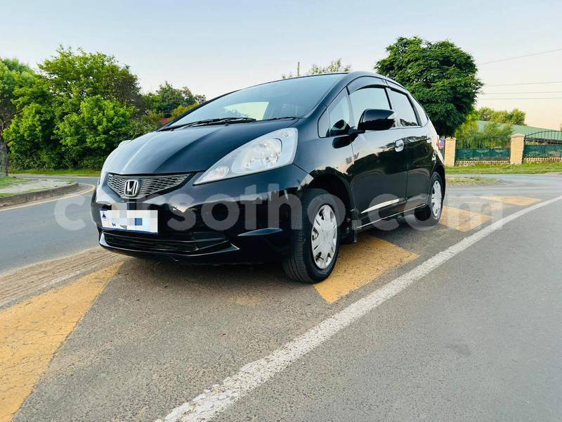 Big with watermark toyota vitz leribe maputsoe 26667