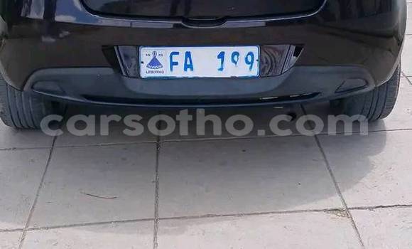 Sayi Na hannu Mazda 323 Black Mota in Maseru a Maseru Sayi Na hannu Mazda 323 Black Mota in Maseru a Maseru