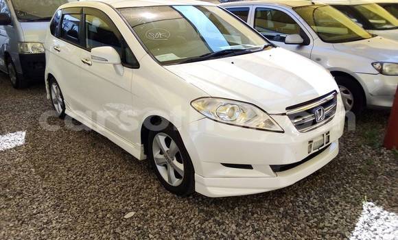 Sayi Na hannu Hyundai Equus White Mota in Maseru a Maseru Sayi Na hannu Hyundai Equus White Mota in Maseru a Maseru