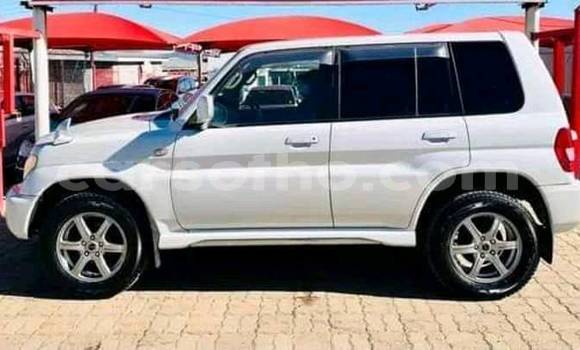 Acheter Occasion Voiture Mitsubishi Pajero Blanc à Maseru, Maseru Acheter Occasion Voiture Mitsubishi Pajero Blanc à Maseru, Maseru