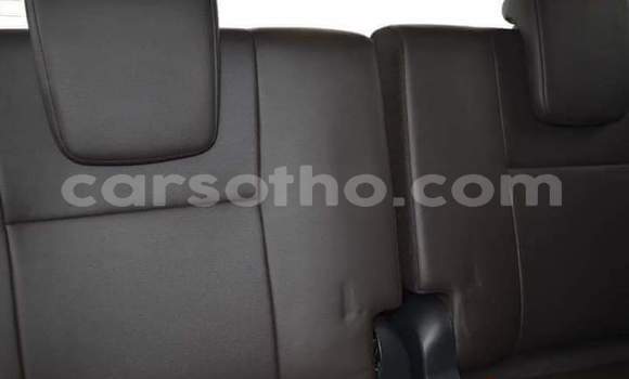 Sayi Na hannu Toyota Fortuner White Mota in Maseru a Maseru Sayi Na hannu Toyota Fortuner White Mota in Maseru a Maseru