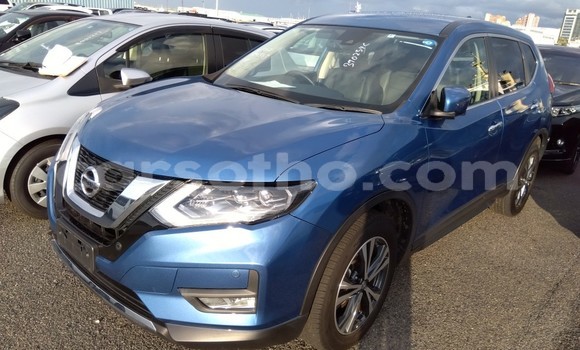 Sayi Na hannu Nissan X–Trail Blue Mota in Maseru a Maseru Sayi Na hannu Nissan X–Trail Blue Mota in Maseru a Maseru