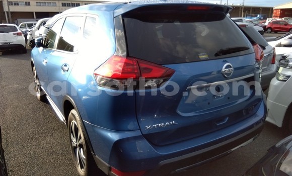 Sayi Na hannu Nissan X–Trail Blue Mota in Maseru a Maseru Sayi Na hannu Nissan X–Trail Blue Mota in Maseru a Maseru