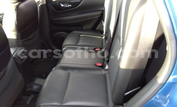 Sayi Na hannu Nissan X–Trail Blue Mota in Maseru a Maseru Sayi Na hannu Nissan X–Trail Blue Mota in Maseru a Maseru