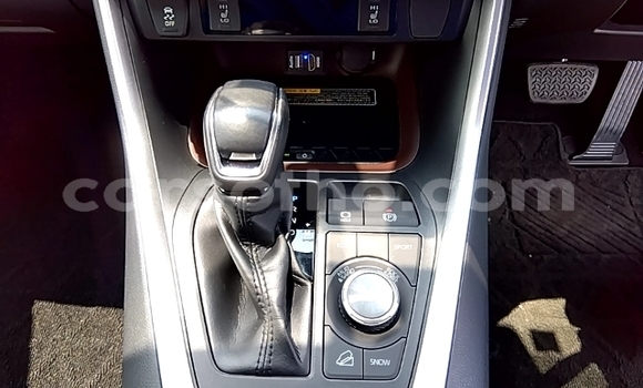 اشتري مستعمل Toyota RAV4 White سيارة في Maseru في Maseru اشتري مستعمل Toyota RAV4 White سيارة في Maseru في Maseru