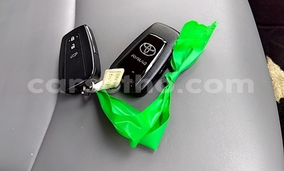 اشتري مستعمل Toyota RAV4 White سيارة في Maseru في Maseru اشتري مستعمل Toyota RAV4 White سيارة في Maseru في Maseru