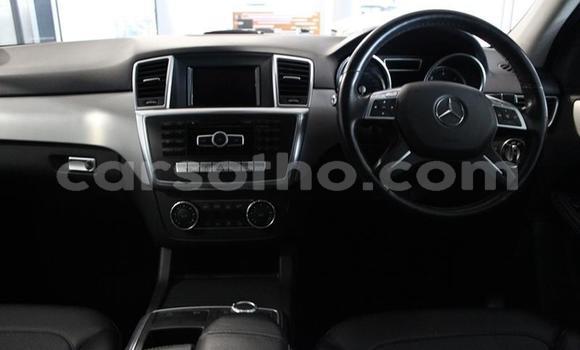 اشتري مستعمل Mercedes-Benz M-klasse Silver سيارة في Maseru في Maseru اشتري مستعمل Mercedes-Benz M-klasse Silver سيارة في Maseru في Maseru