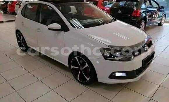 Acheter Occasion Voiture Volkswagen Polo GTI Blanc à Hlotse, Leribe Acheter Occasion Voiture Volkswagen Polo GTI Blanc à Hlotse, Leribe
