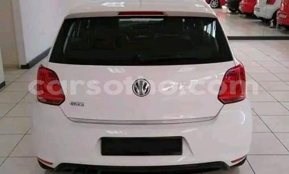 Acheter Occasion Voiture Volkswagen Polo GTI Blanc à Hlotse, Leribe Acheter Occasion Voiture Volkswagen Polo GTI Blanc à Hlotse, Leribe