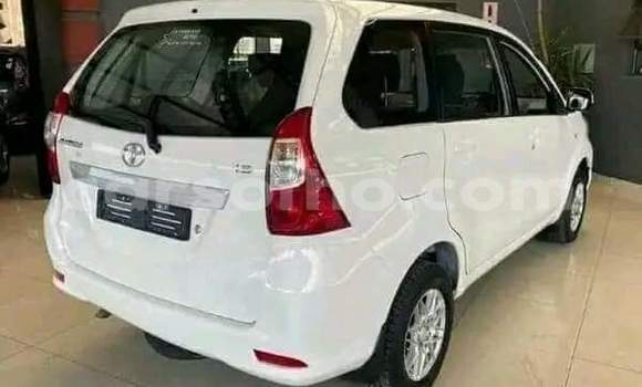 Sayi Na hannu Toyota Avanza White Mota in Hlotse a Leribe Sayi Na hannu Toyota Avanza White Mota in Hlotse a Leribe