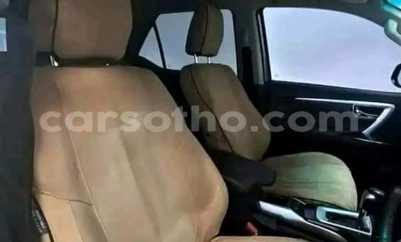 اشتري مستعمل Toyota Fortuner Silver سيارة في Hlotse في Leribe اشتري مستعمل Toyota Fortuner Silver سيارة في Hlotse في Leribe