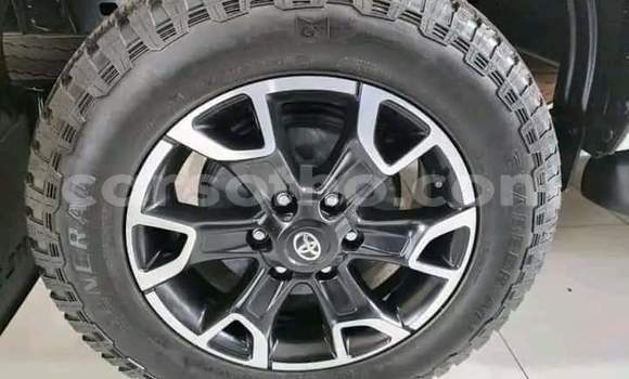 اشتري مستعمل Toyota Fortuner Silver سيارة في Hlotse في Leribe اشتري مستعمل Toyota Fortuner Silver سيارة في Hlotse في Leribe