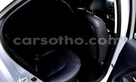 Acheter Occasion Voiture Kia Rio Gris à Hlotse, Leribe Acheter Occasion Voiture Kia Rio Gris à Hlotse, Leribe