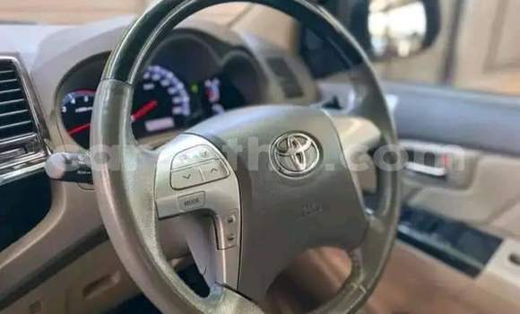 Sayi Na hannu Toyota Fortuner Silver Mota in Hlotse a Leribe Sayi Na hannu Toyota Fortuner Silver Mota in Hlotse a Leribe