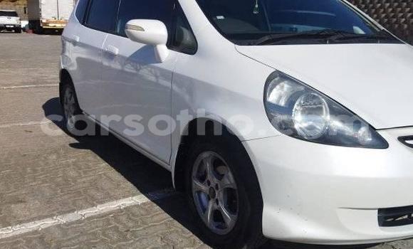 Acheter Occasion Voiture Honda FIT Blanc à Maseru, Maseru Acheter Occasion Voiture Honda FIT Blanc à Maseru, Maseru