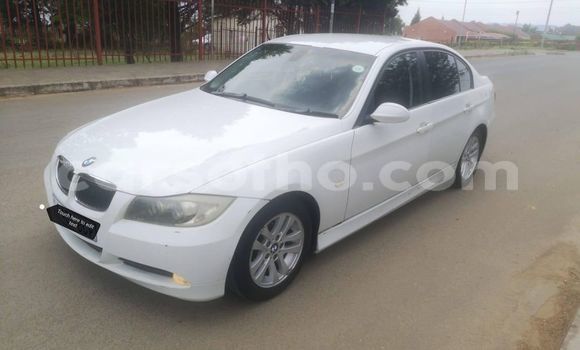 Acheter Occasion Voiture BMW 3200 Blanc à Maseru, Maseru Acheter Occasion Voiture BMW 3200 Blanc à Maseru, Maseru