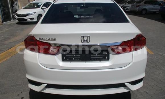 اشتري مستعمل Honda Ballade White سيارة في Maseru في Maseru اشتري مستعمل Honda Ballade White سيارة في Maseru في Maseru