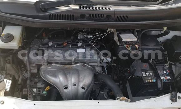 Acheter Occasion Voiture Toyota Voxy Blanc à Maseru, Maseru Acheter Occasion Voiture Toyota Voxy Blanc à Maseru, Maseru