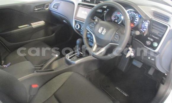 اشتري مستعمل Honda Ballade White سيارة في Maseru في Maseru اشتري مستعمل Honda Ballade White سيارة في Maseru في Maseru