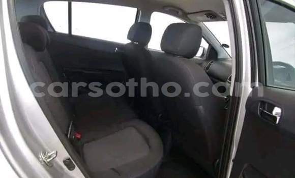 Acheter Occasion Voiture Hyundai i20 Gris à Hlotse, Leribe Acheter Occasion Voiture Hyundai i20 Gris à Hlotse, Leribe