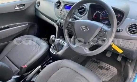 Sayi Na hannu Hyundai i10 Blue Mota in Hlotse a Leribe Sayi Na hannu Hyundai i10 Blue Mota in Hlotse a Leribe