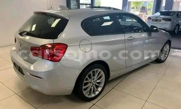 Acheter Occasion Voiture BMW 1-Series Gris à Hlotse, Leribe Acheter Occasion Voiture BMW 1-Series Gris à Hlotse, Leribe