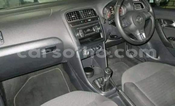اشتري مستعمل Volkswagen Polo White سيارة في Hlotse في Leribe اشتري مستعمل Volkswagen Polo White سيارة في Hlotse في Leribe