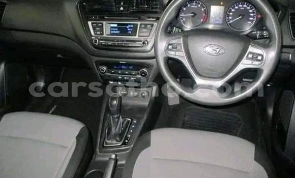 Buy Used Hyundai i20 White Car in Hlotse in Leribe Buy Used Hyundai i20 White Car in Hlotse in Leribe
