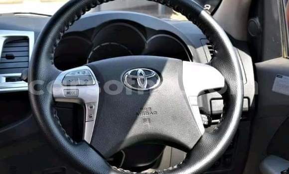 Acheter Occasion Voiture Toyota Hilux Rouge à Maseru, Maseru Acheter Occasion Voiture Toyota Hilux Rouge à Maseru, Maseru