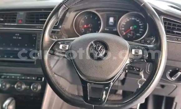 Acheter Occasion Voiture Volkswagen Tiguan Blanc à Hlotse, Leribe Acheter Occasion Voiture Volkswagen Tiguan Blanc à Hlotse, Leribe